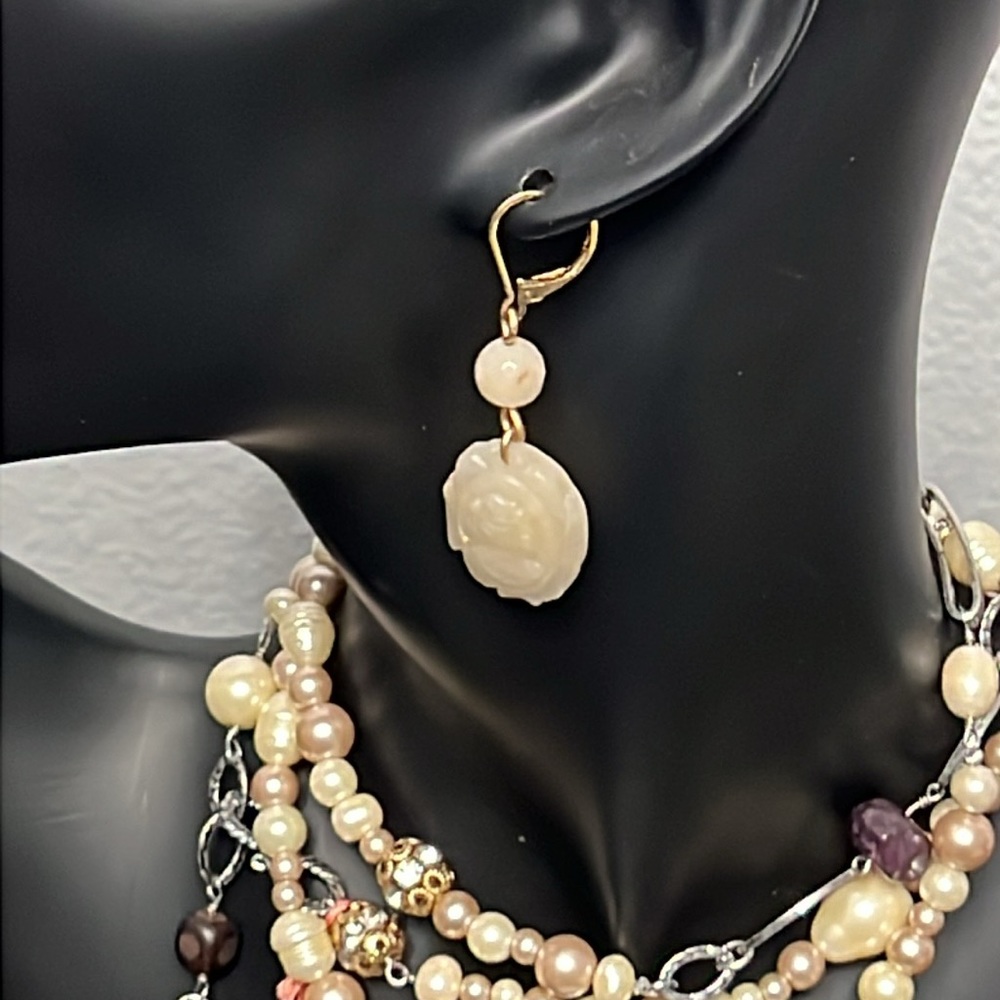 NWT CAbi Cameo Earrings